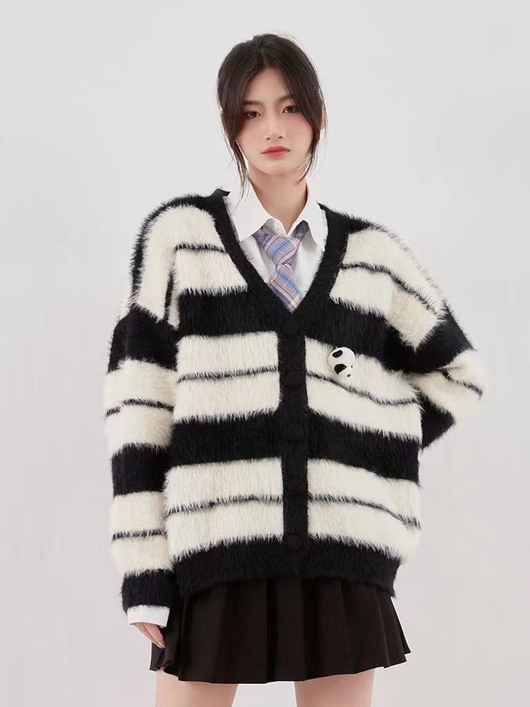 着回し力抜群 高見えデザイン 快適トップス ストライプ柄 3色選択 ニットトップスE-9719