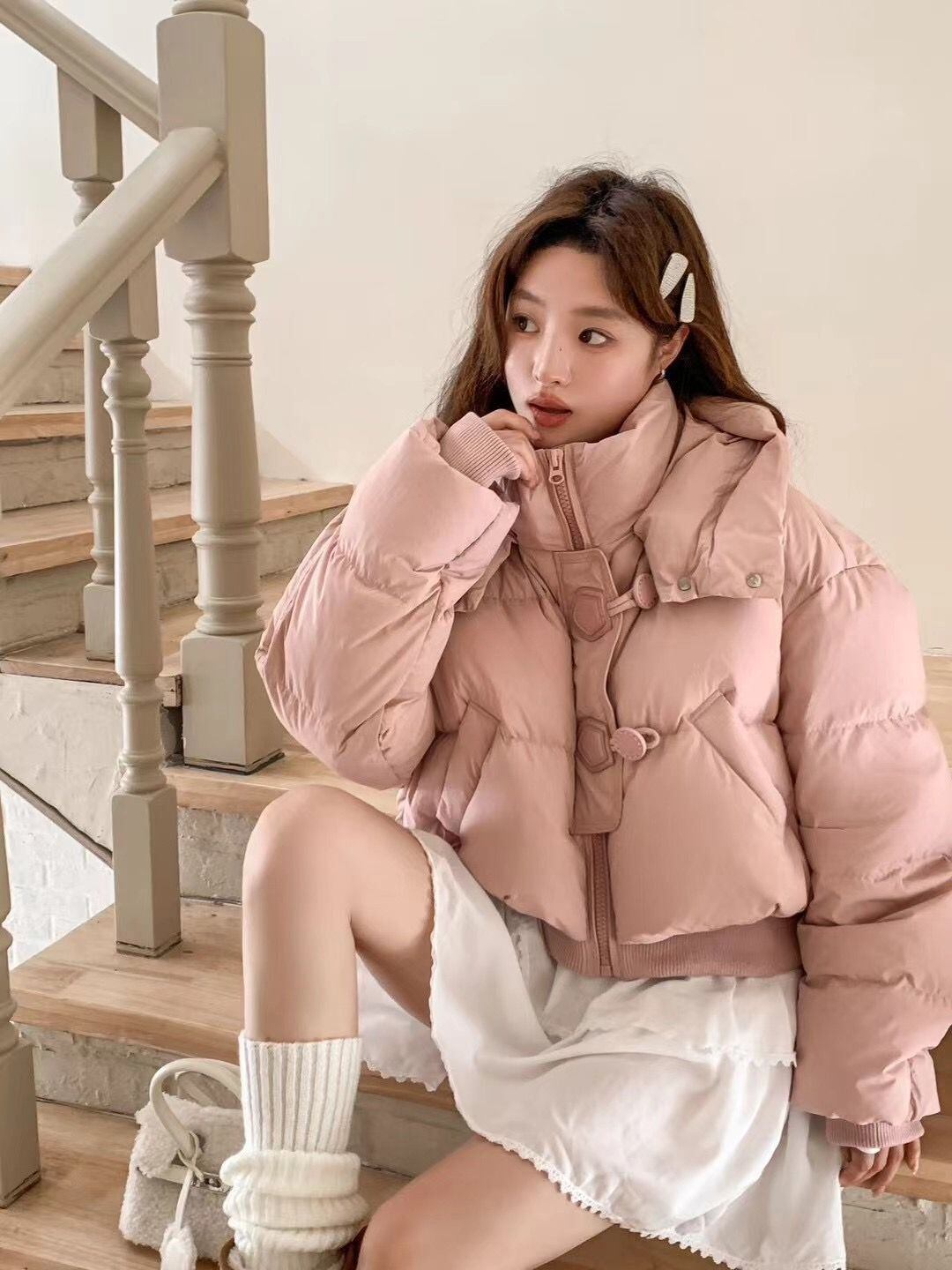 絶対欲しい 4色選択 スタイルアップ フード付きジッパーコート E-10055