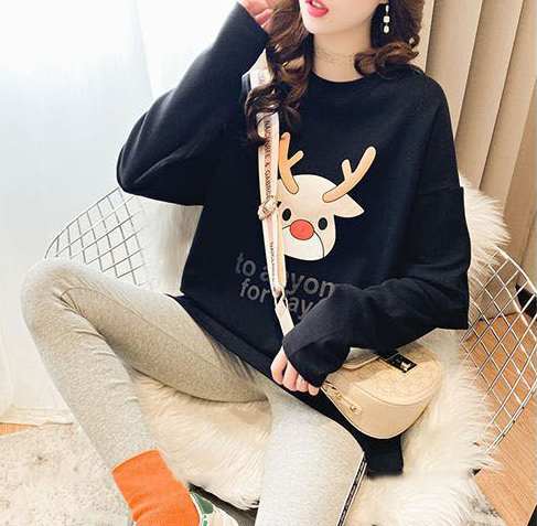 主役級 プリント カジュアル 4色選択 スウェットE-10932