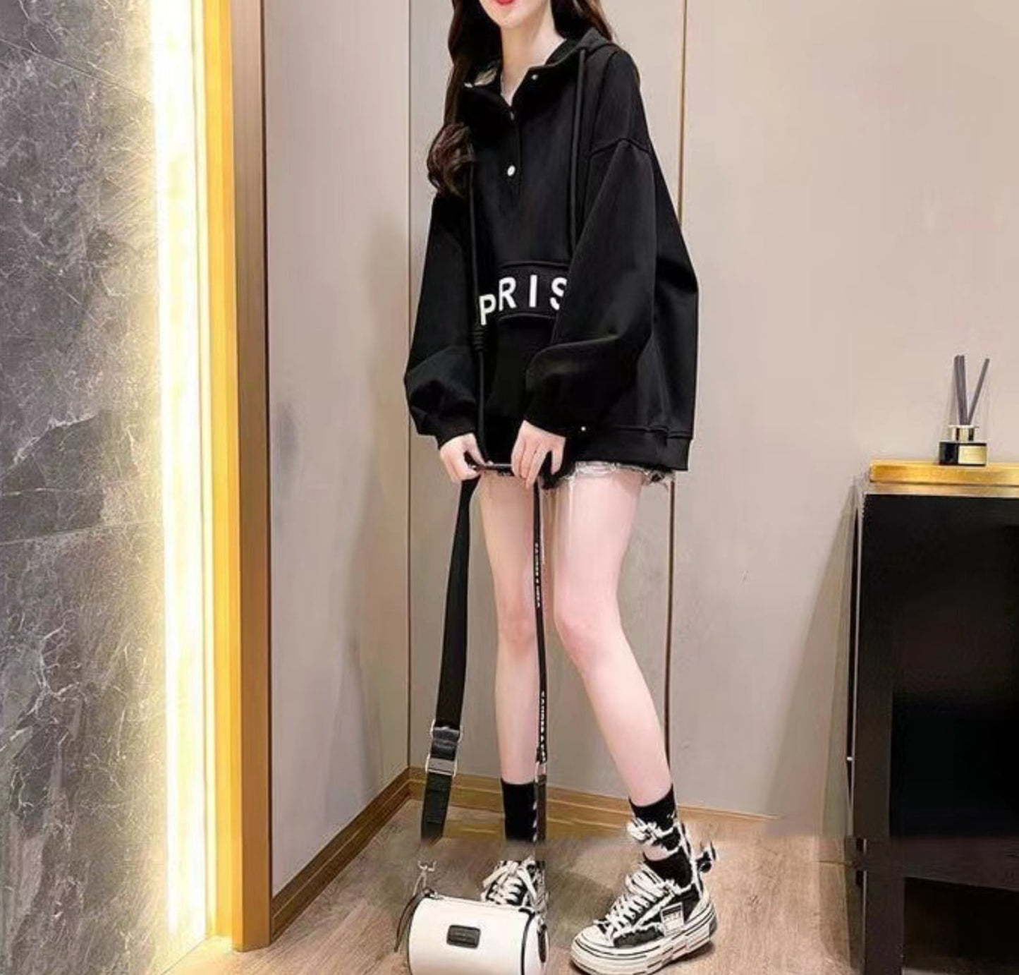 話題沸騰中  新作 パーカーE-3880