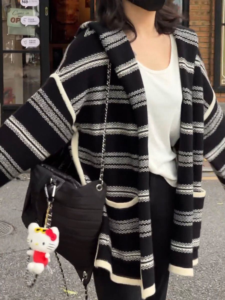 売り切れ必至 ストライプ柄 韓国風ファッション ニットカーディガンE-9376