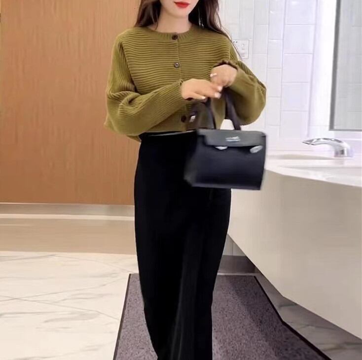 今季マストバイ 気質アップ 定番シンプル 8色選択 ニットトップスE-9607