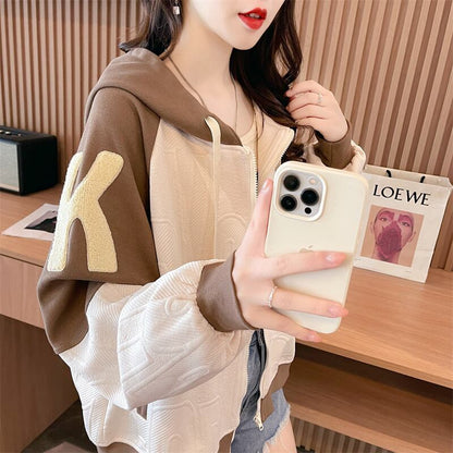 今季マストバイ トレンドアイテム 存在感抜群 アバンギャルド 切り替え 2色選択 パーカー トレーナー レディース フード付き カーディガン E-9551