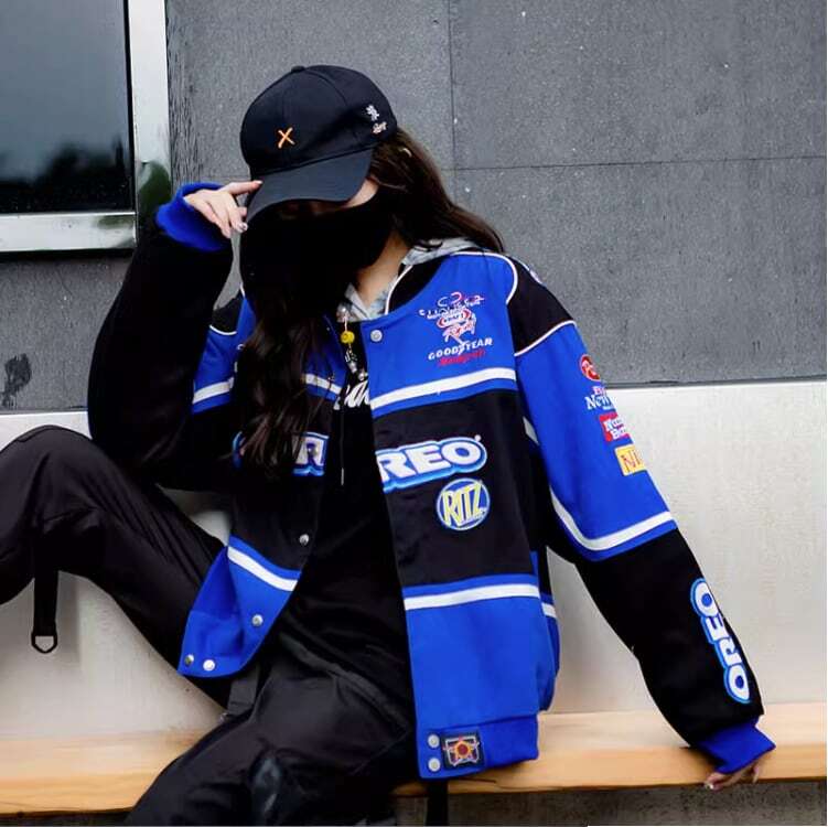 【人気急上昇中】ユニセックス   スポーティーなブループリントのカジュアルジャージE-5090