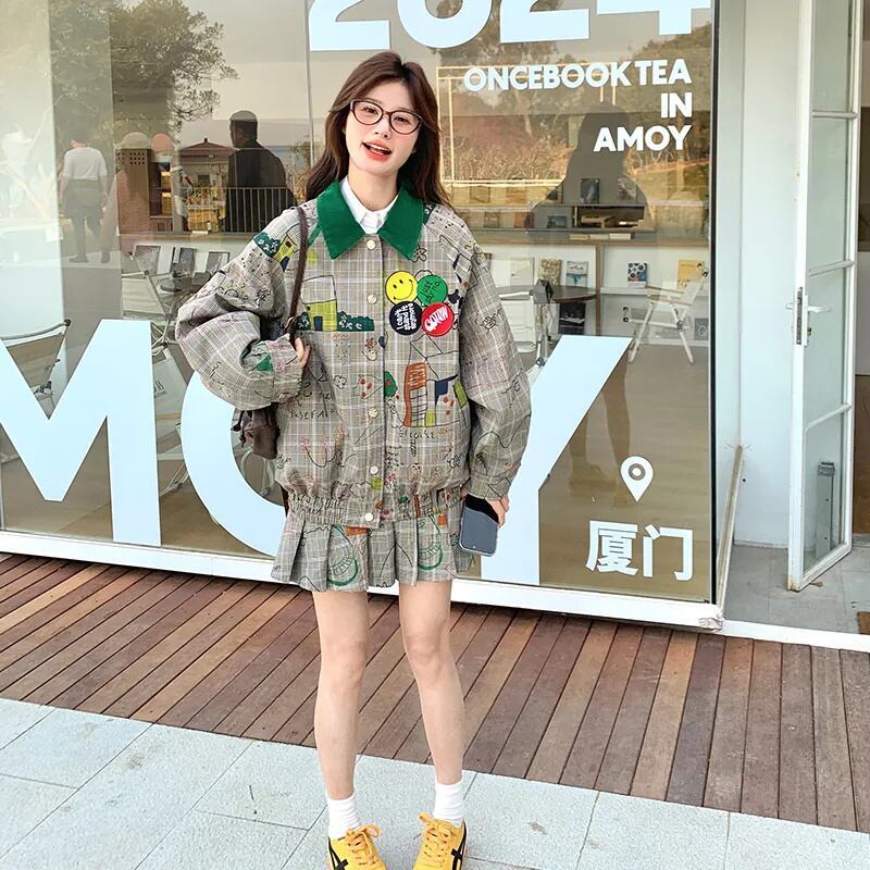 売り切れ必至 ジャージ+ カジュアル 短いスカート セットアップ E-10776