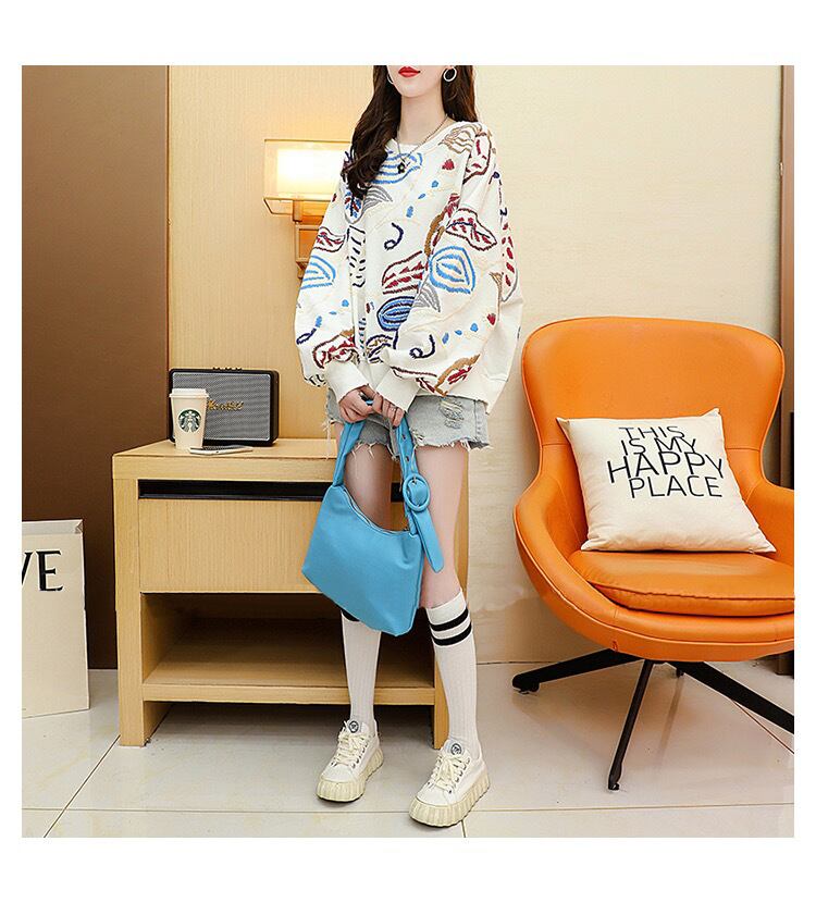 質感のいい刺?スウェット五色ありトップスE-4153