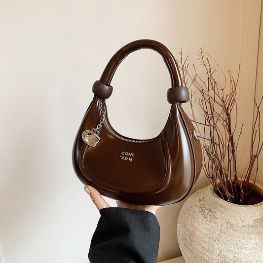 高級感 存在感のある オシャレ度満点 5色選択可 ショルダーバッグ メッセンジャーバッグE-10077