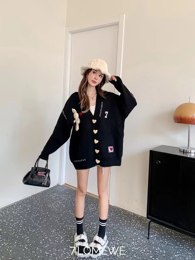 流行新作 デザイン性抜群 目を奪われる Vネック 3色選択 ニットトップスE-9608