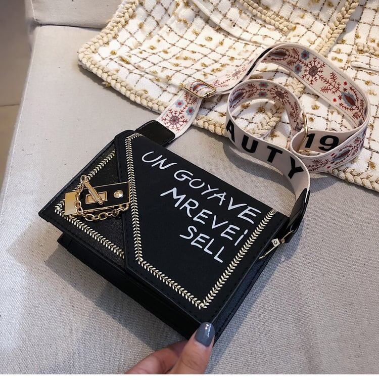 in'E  大人気ショルダーバッグ E-1401