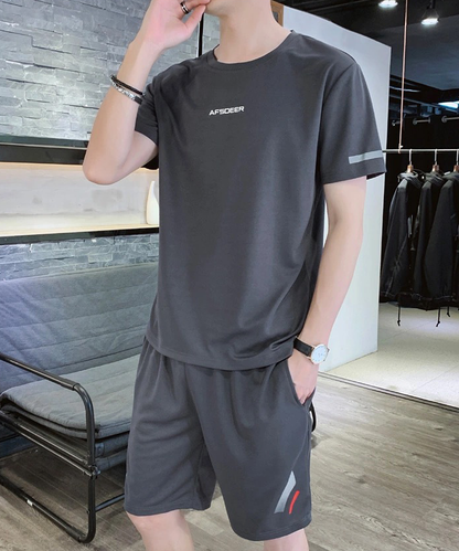 今季トレンド スポーツ Tシャツ & ショーツ セットアップ E-80096
