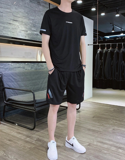 今季トレンド スポーツ Tシャツ & ショーツ セットアップ E-80096