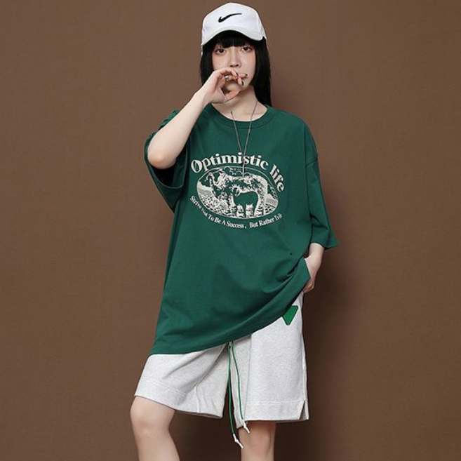 売れ筋 ゆったり Tシャツ & ショーツ セットアップ E-80109