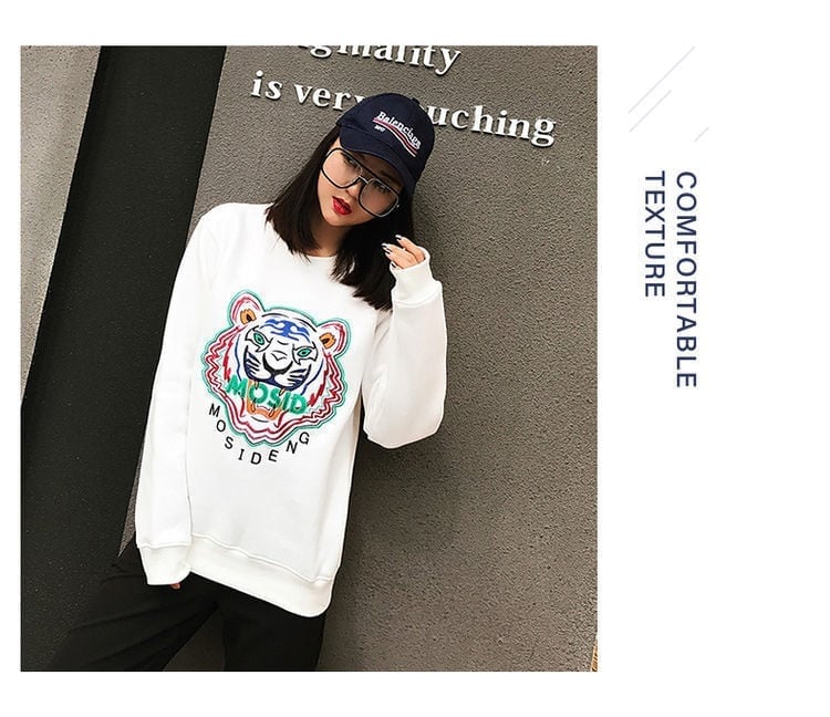 超人気商品トラ柄刺?ロゴスウェットトップス全3色E-4235