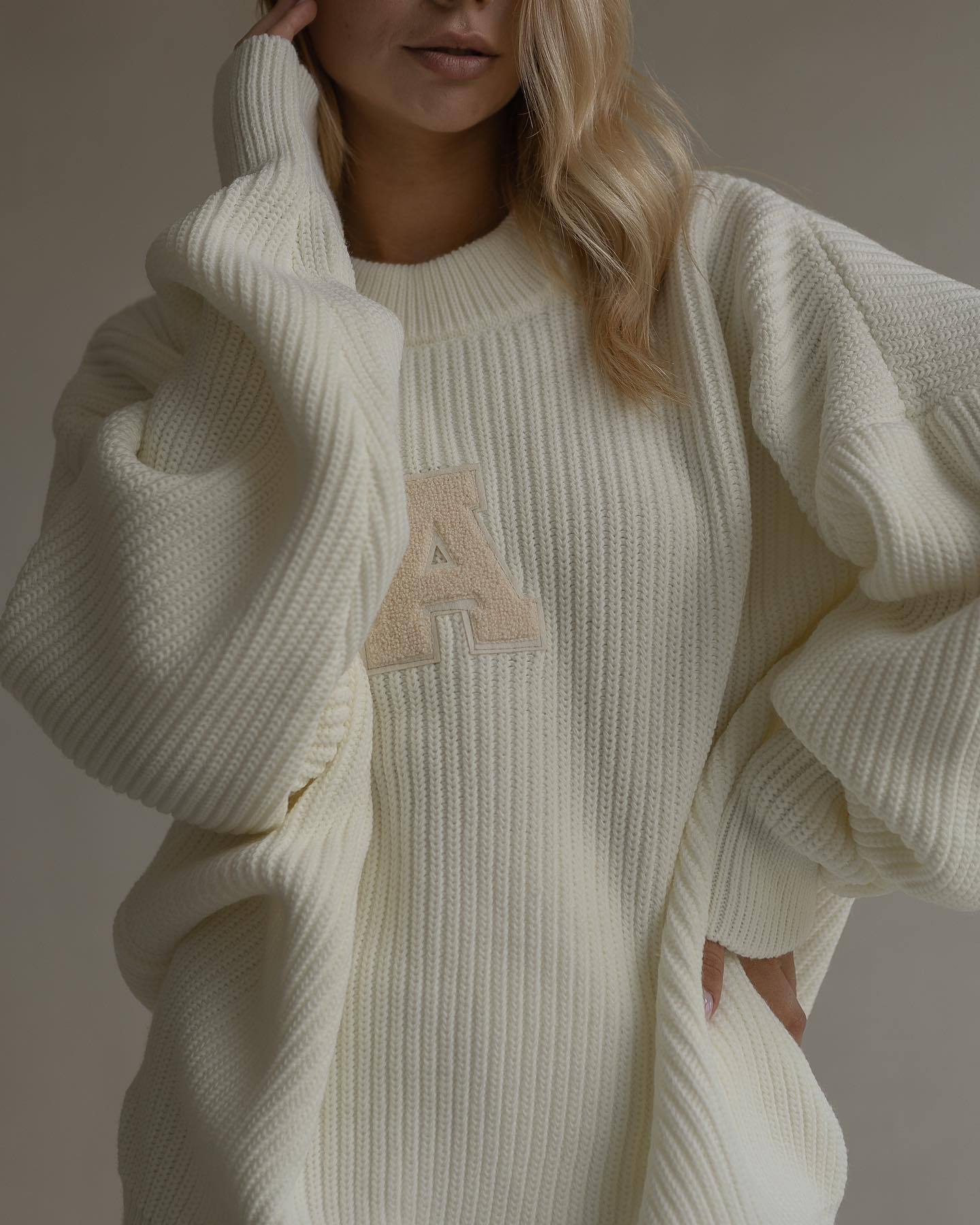 美人度アップ Eweet系可愛い 美感いっぱい 2色選択 スウェットE-10428