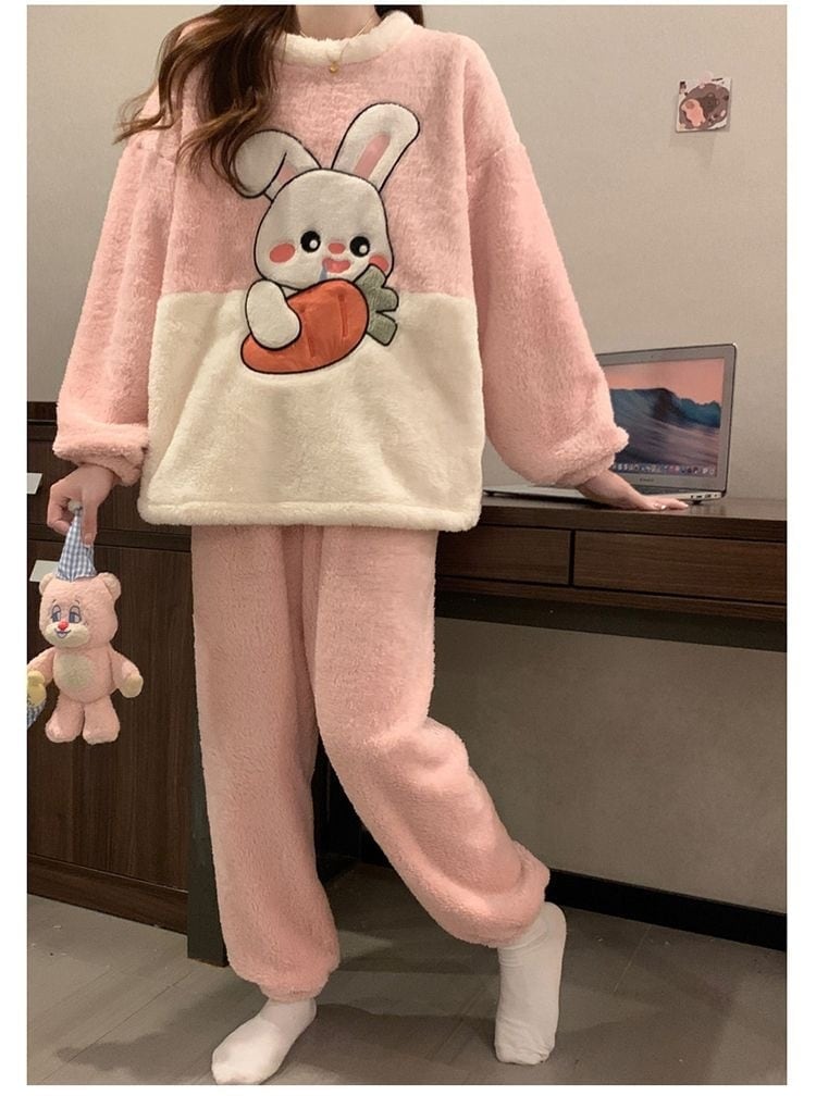 柔らかな肌触りで着心地も楽ちん！ パジャマ 取り入れたい 上下セットE-10338