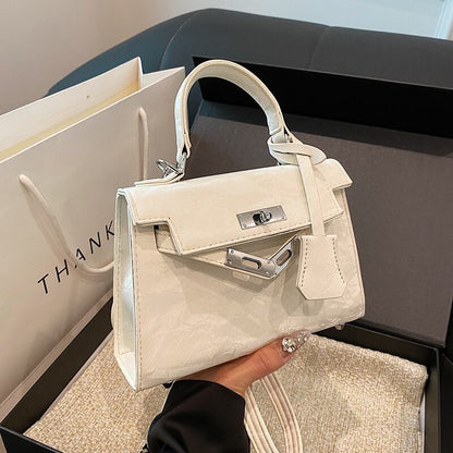 韓国風ファッション 気質アップ おしゃれ度高め エレガント 5色選択可 ショルダーバッグ メッセンジャーバッグE-9896