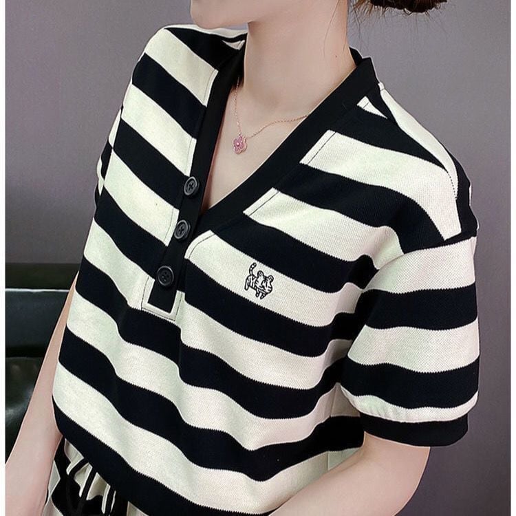 大好評 真夏も快適 定番シンプル カジュアル 半袖 Tシャツ ショートパンツ セットアップ E-9210