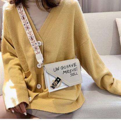 in'E  大人気ショルダーバッグ E-1401