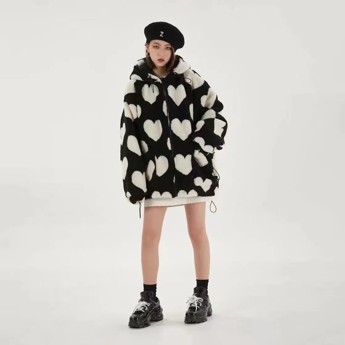 おすすめ 今季マストバイ 全2色 ハート柄のボアパーカーE-12515
