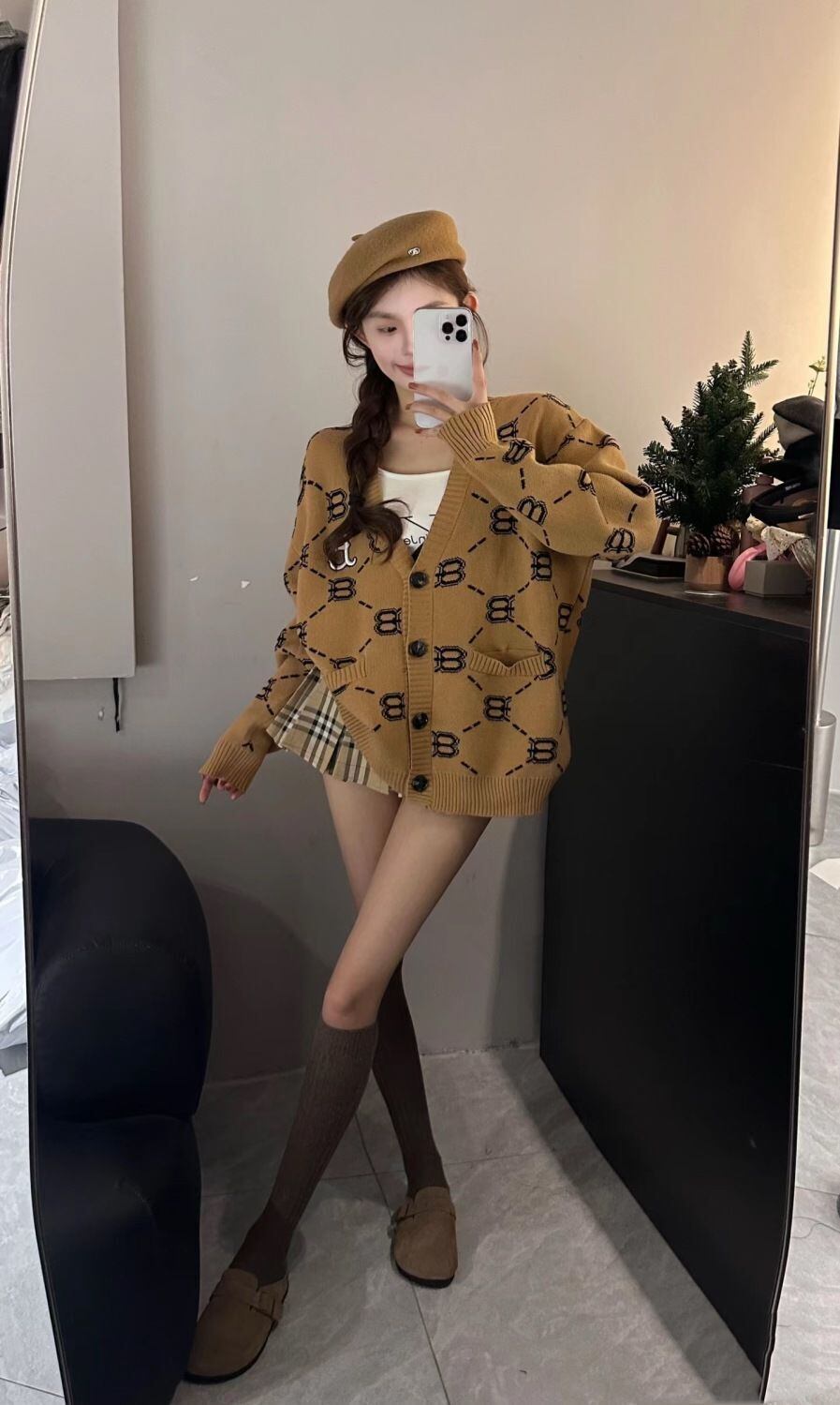 好感度UP 形が綺麗 シンプルだけど一癖あるコーデ ニットトップスE-9985