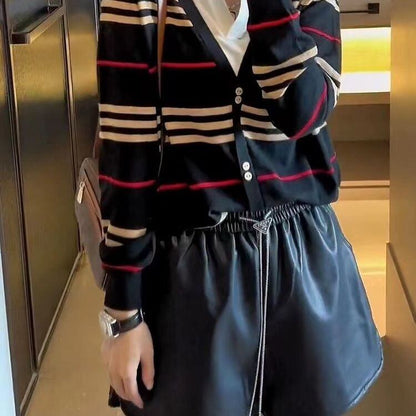 早い者勝ち 定番シンプル 好感度UP レイヤード風 ストライプ柄 2色選択 ニットトップスE-9575