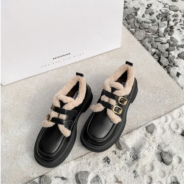 好感度満載 美感いっぱい 太ヒール スクエアトゥ ベルベット ローファー 革靴 2色選択可 シューズE-10551