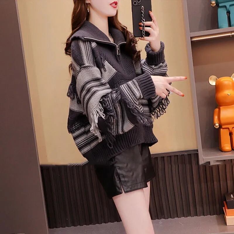 売れ筋 存在感抜群 個性的なデザイン トレンドアイテム 2色選択 スウェット E-12318