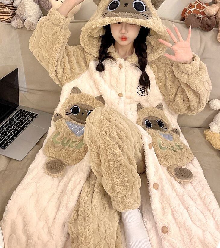 大活躍 コーラルベルベットパジャマ女性冬プラスベルベットと厚みのある 個性的なデザイン 3種選択 パジャマE-9855