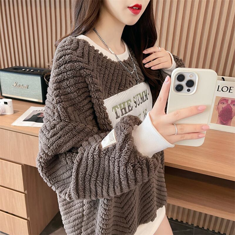 流行新作 美人度アップ 目を奪われる スタイルアップ カジュアル 2色選択 厚手のフリーススウェットシャツE-9822