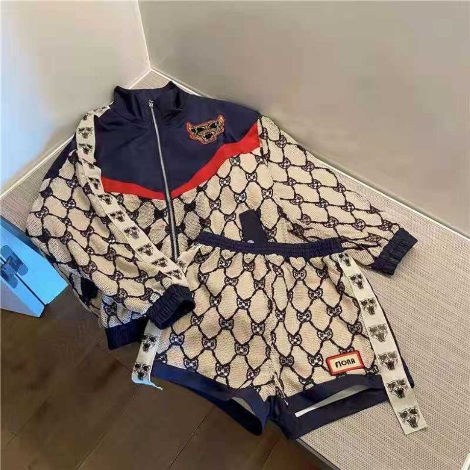 話題沸騰中 スタイルアップ 目を奪われる 切り替え ジャケット＋ショートパンツ セットアップE-9192