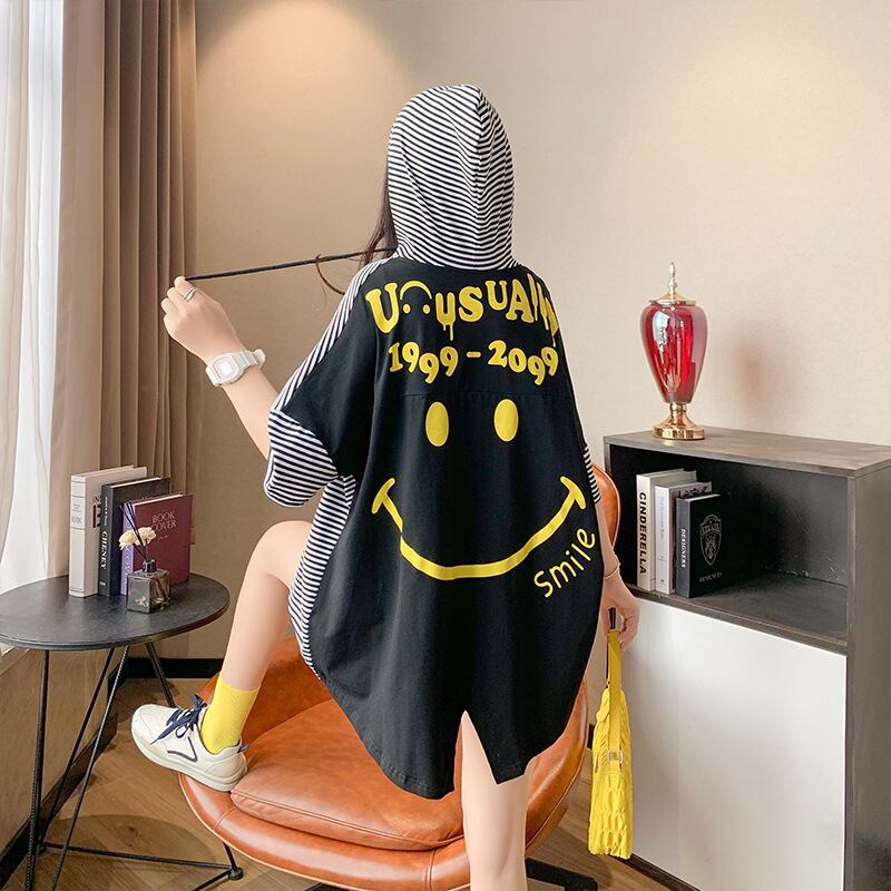 スタイルアップ効果抜群 ストライプ柄 アバンギャルド 切り替え レース プリント全2色 半袖TシャツE-9111