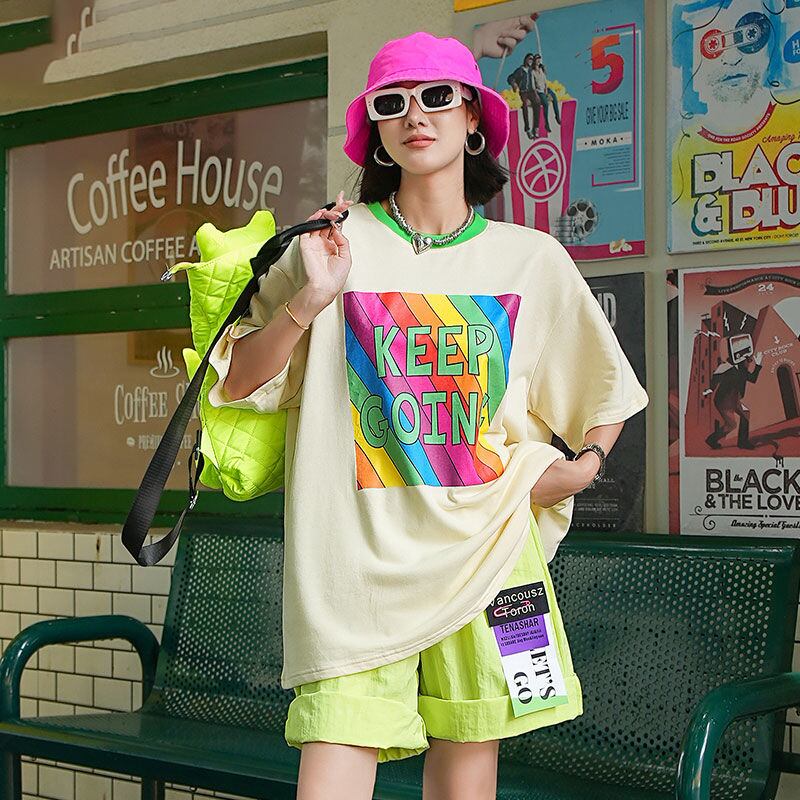 話題沸騰中 都市ファッショ オシャレ デザイン  ゆったり プリント 半袖TシャツiEf-9171