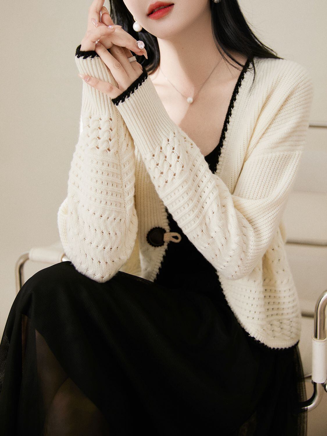 超人気 ファッション感満々 美人度アップ エレガント 全2色 ニットトップスE-9335