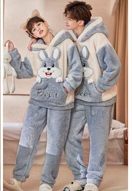 大好評 スタイルアップ効果抜群 絶対欲しい 大人可愛い 肌触り抜群 2種選択 サンゴフリース パジャマ E-9953