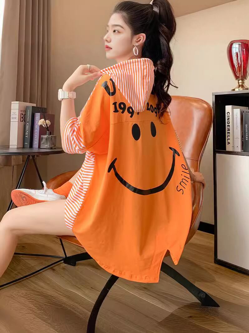 スタイルアップ効果抜群 ストライプ柄 アバンギャルド 切り替え レース プリント全2色 半袖TシャツE-9111