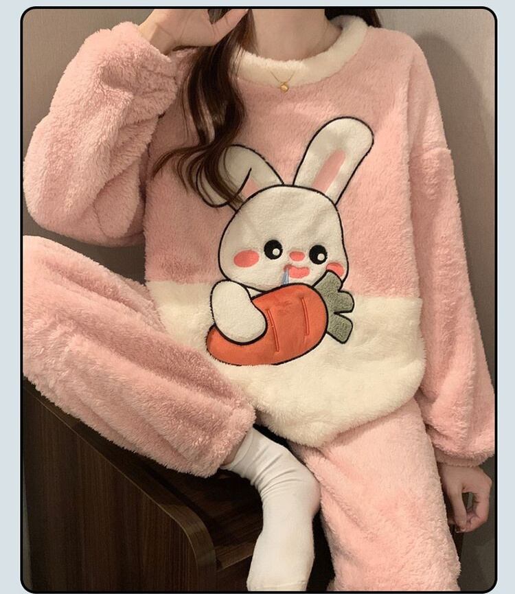 柔らかな肌触りで着心地も楽ちん！ パジャマ 取り入れたい 上下セットE-10338