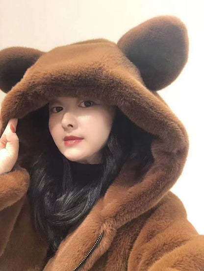 柔らかな肌触りで着心地も楽ちん！ スタイルアップ キュート 3色選択 プラスベルベット フェイクファーコート E-6856