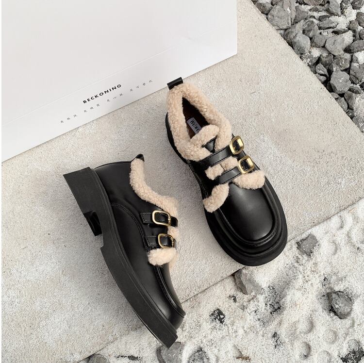 好感度満載 美感いっぱい 太ヒール スクエアトゥ ベルベット ローファー 革靴 2色選択可 シューズE-10551