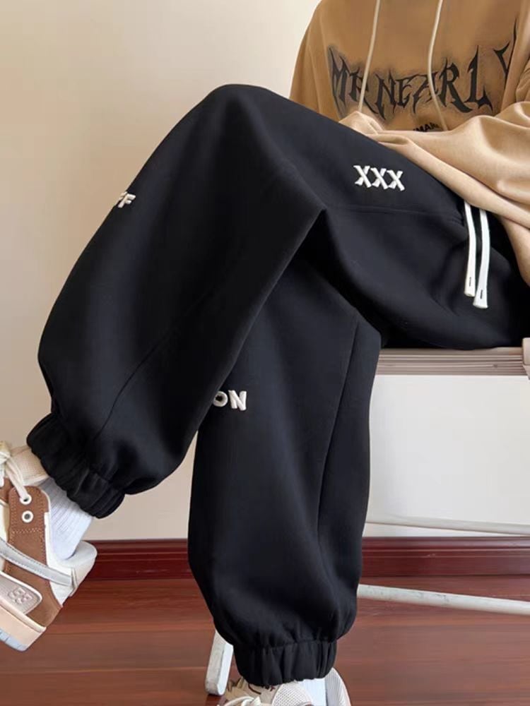 流行新作 肌触り抜群 目を奪われる カジュアル 3色選択 ジョガーパンツ E-9591