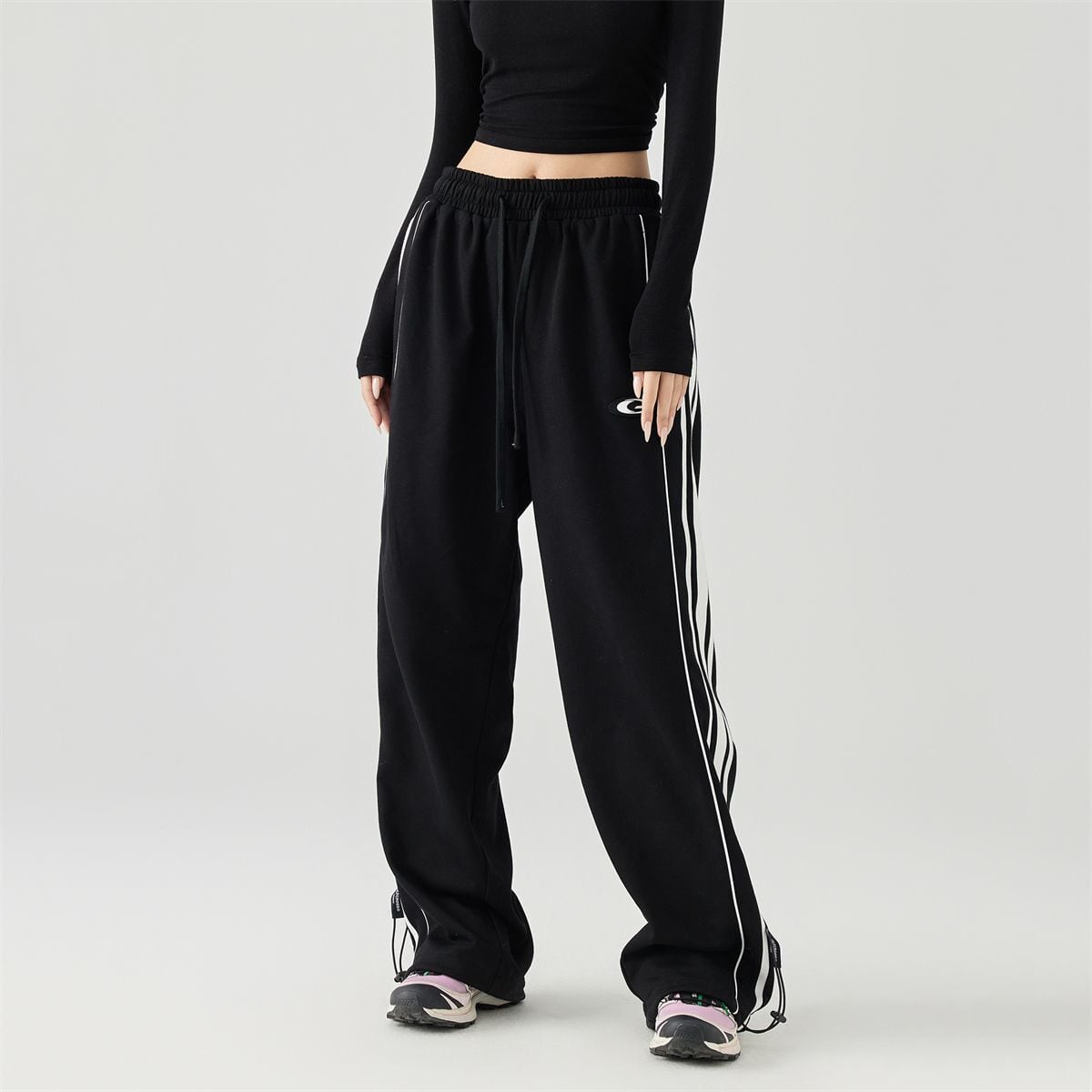 超人気商品 カジュアル 上下セット  ペアコーデ スポーツウェア 3色展開 ジャージ E-12630