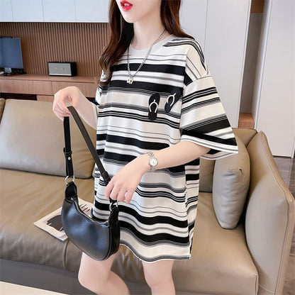 存在感抜群 ストライプ柄 トレンドアイテム カジュアル ゆったり 全2色 半袖TシャツE-9322