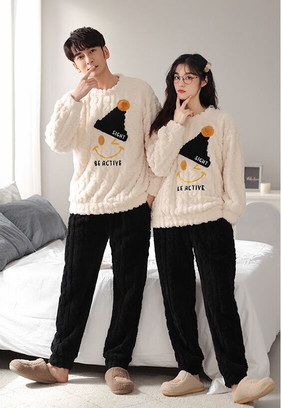 スタイルアップ効果抜群 3種選択 デザイン性抜群 サンゴフリース カップル パジャマ E-9770