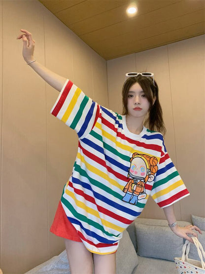 売り切れ必至 トレンドアイテム 存在感抜群 ストライプ柄 半袖TシャツE-9270