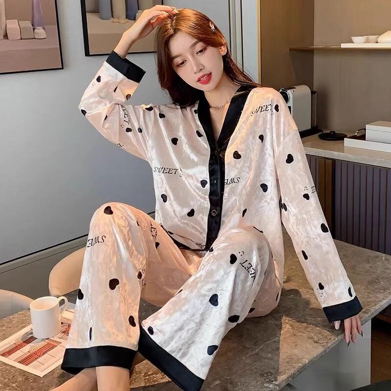 今季マストバイ 肌触り抜群 美人度アップ 3種選択 パジャマ ルームウェア E-9486