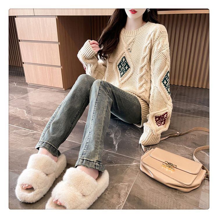 存在感抜群 おしゃれ度高め 柔らかくて優しい印象 ニットトップスE-9784