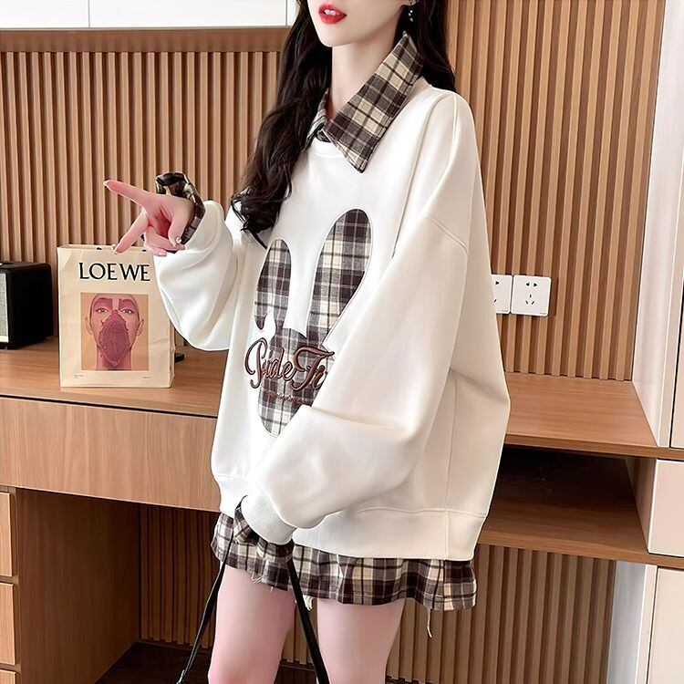 大活躍 カジュアル 大人可愛い レイヤード風 全3色 パーカーE-9592