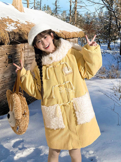 話題沸騰中 スウィート 主役級の存在感！大人可愛い 切り替え ミドル丈のコットンコート E-9846