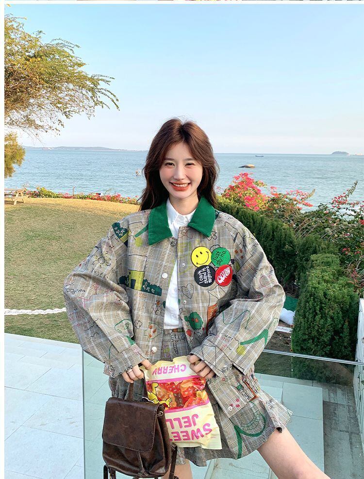 売り切れ必至 ジャージ+ カジュアル 短いスカート セットアップ E-10776