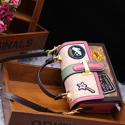 おしゃれ度高め  デザイン性抜群  カラーマッチング ランクアップさせ ショルダーバッグ メッセンジャーバッグiEf-9816