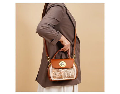 売り切れ必至 ショルダーバッグ 2色選択可 メッセンジャーバッグE-10075